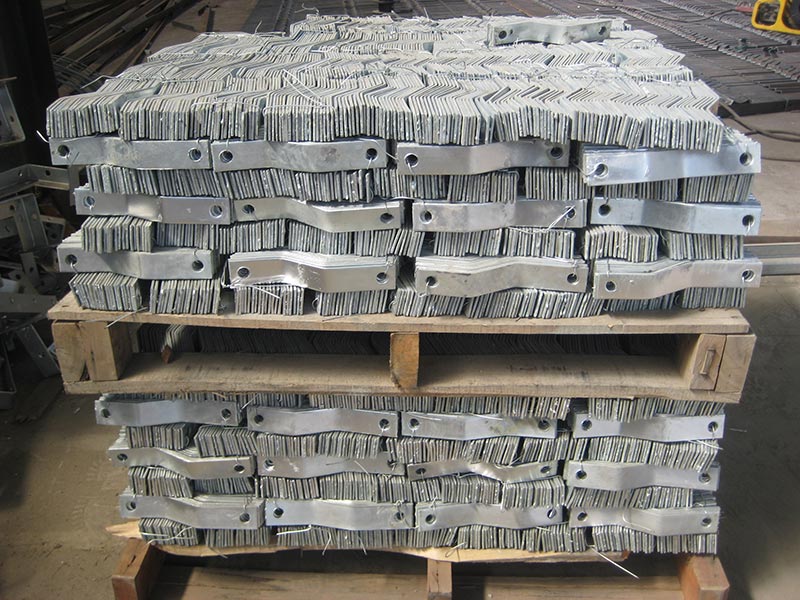 10KV线路金具铁附件